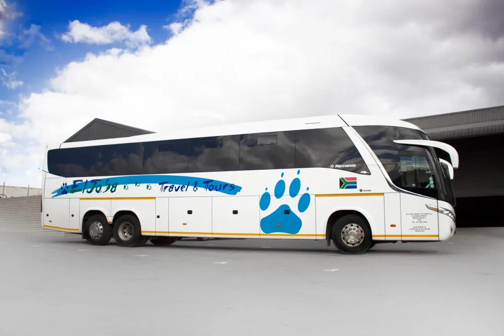 An ElJoSa coach in the company's blue and green livery